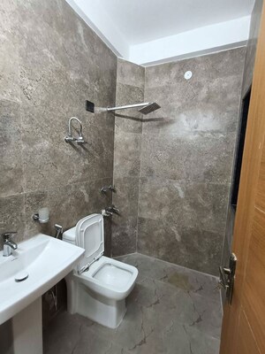 Bathroom in 3 BHK Apartment at BPTP Amstoria, Sector 102 – for Rent