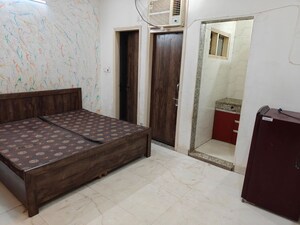 Master Bedroom in 1 RK Builder Floor at Sushant Lok I – for Rent