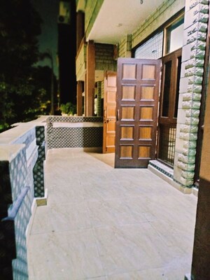 3 BHK Independent House For Rent in Sector 15a