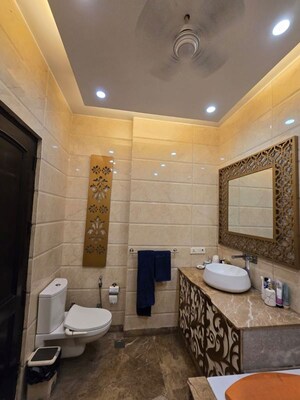 Master Bedroom in 4 BHK Independent House at Sector 35 – for Rent