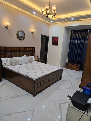 Bedroom in 4 BHK Independent House at Sector 35 – for Rent