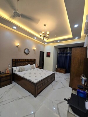 Bedroom in 4 BHK Independent House at Sector 35 – for Rent