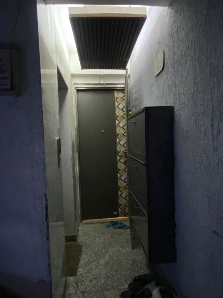 Bathroom, saket 3 Bedroom 1350 Sq.Ft. Apartment In Saket Delhi 10708286