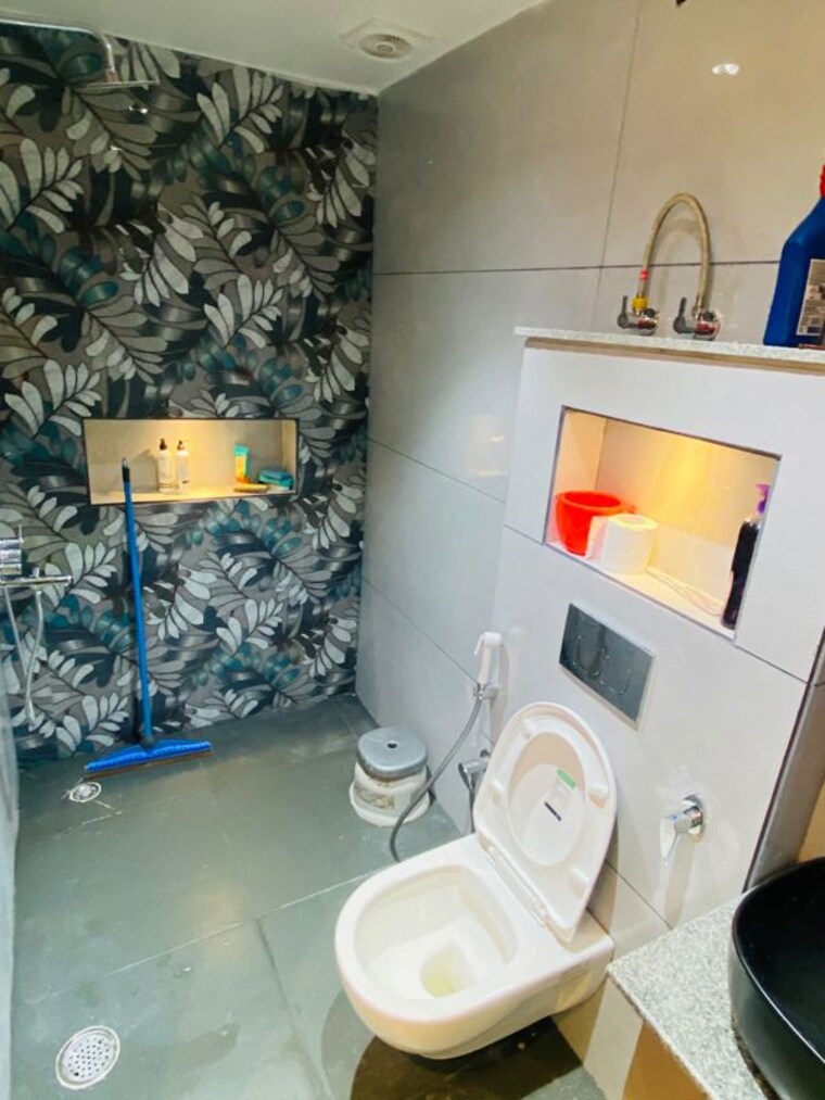 Team Area, saket 3 Bedroom 1350 Sq.Ft. Apartment In Saket Delhi 10708286