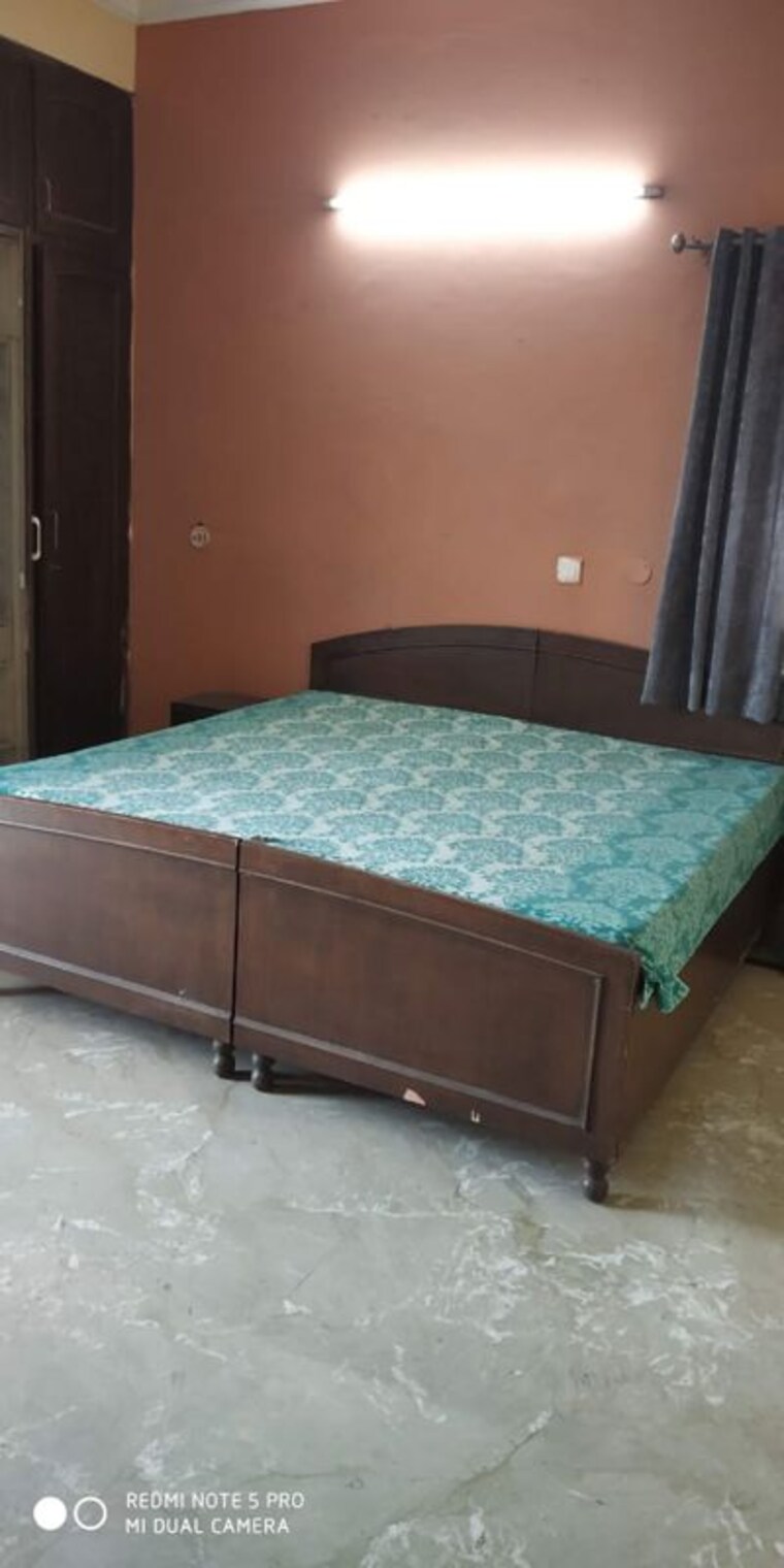 Bedroom, sector 48 2 Bedroom 1600 Sq.Ft. Builder Floor In Sector 48 Noida 10708319