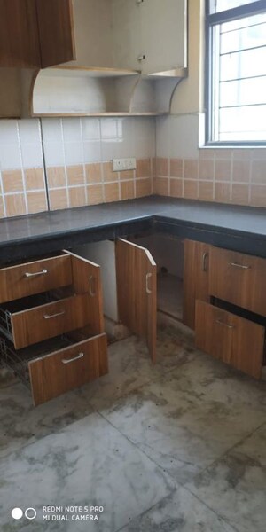 Kitchen in 2 BHK Builder Floor at Sector 48 – for Rent
