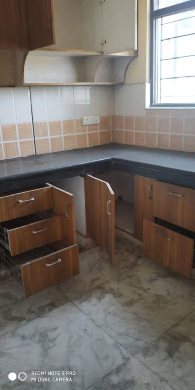 Kitchen, sector 48 2 Bedroom 1600 Sq.Ft. Builder Floor In Sector 48 Noida 10708319
