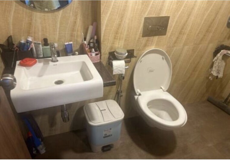 Bathroom, lodha-amara 2 Bedroom 735 Sq.Ft. Apartment In Kolshet Road Thane 10708303