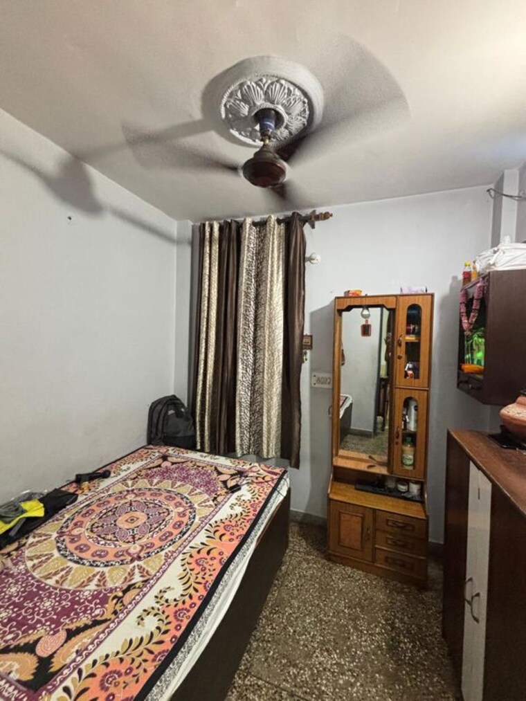 Bedroom, rohini sector 16 2 Bedroom 500 Sq.Ft. Builder Floor In Rohini Sector 16 Delhi 10708309