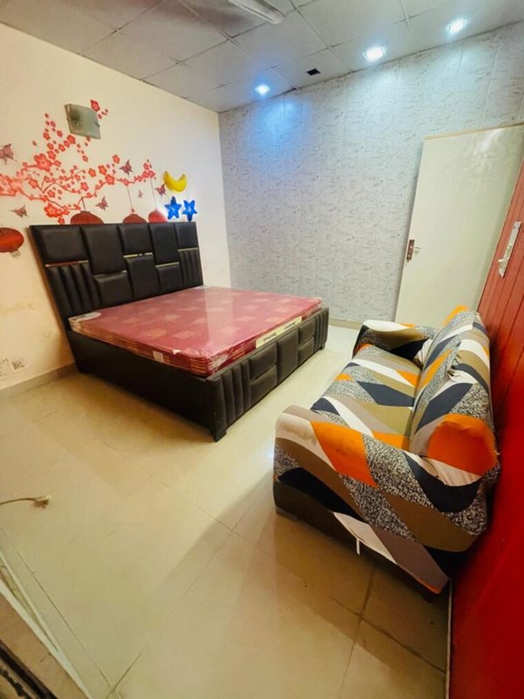 Bedroom, sector 52 3 Bedroom 1800 Sq.Ft. Builder Floor In Sector 52 Gurgaon 10708322