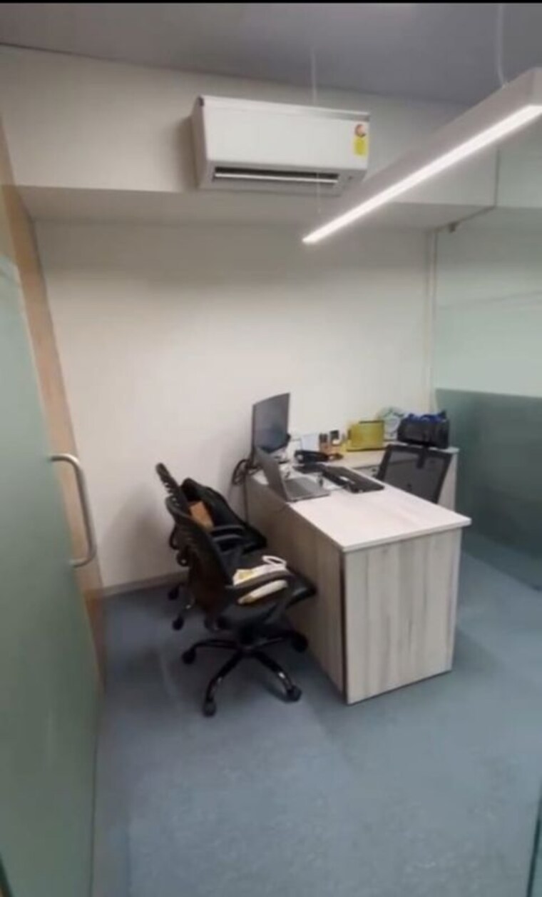 Team Area, shilp-corporate-park Commercial Office Space 2574 Sq.Ft. In Bodakdev Ahmedabad 10708325