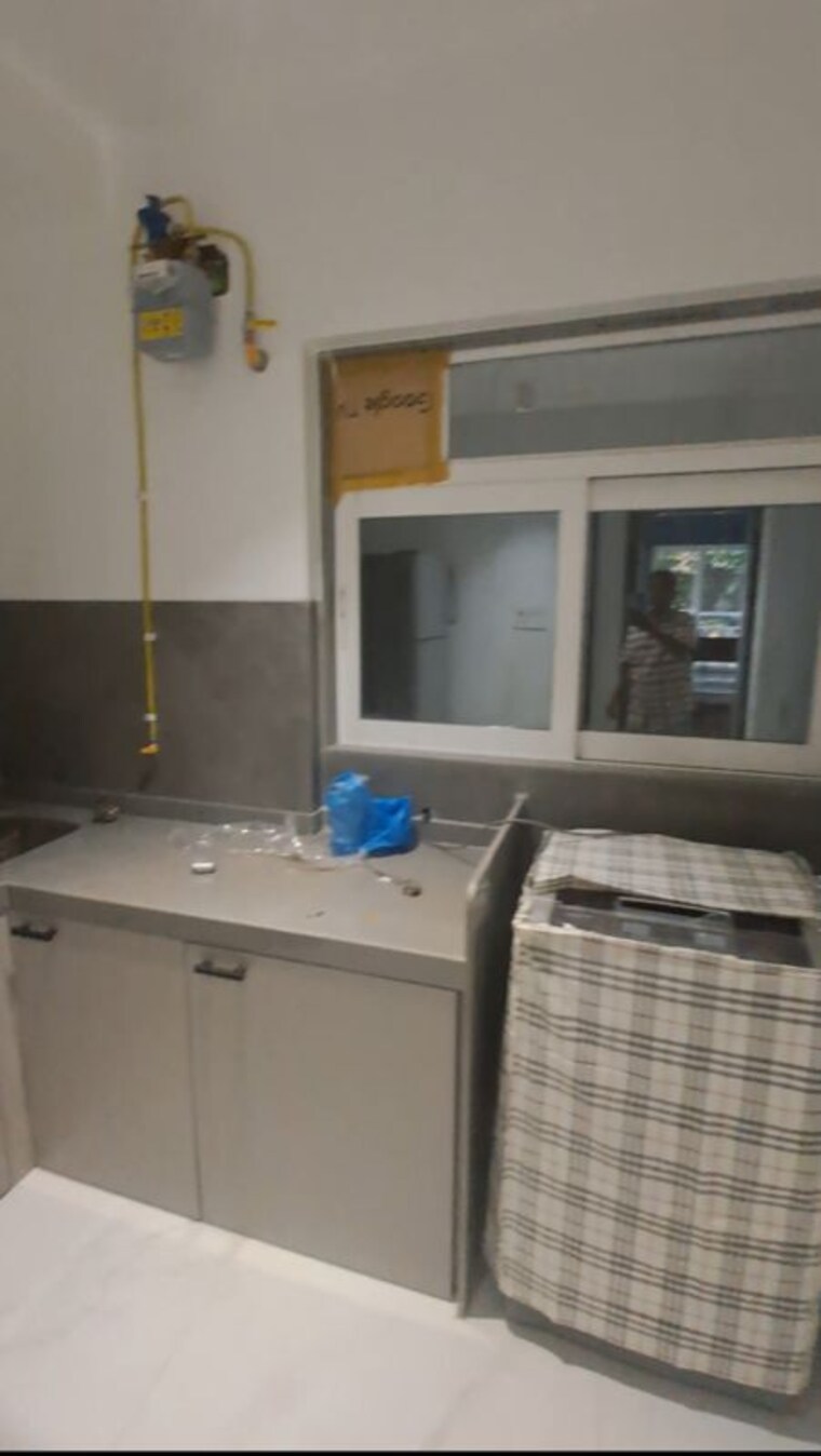Kitchen, vishnu-villa-vile-parle 2 Bedroom 650 Sq.Ft. Apartment In Vile Parle East Mumbai 10708301