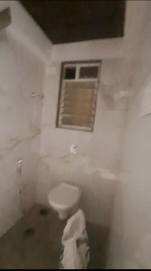 Bathroom in 2 BHK Apartment at Vishnu Villa Vile Parle, Vile Parle East – for Rent