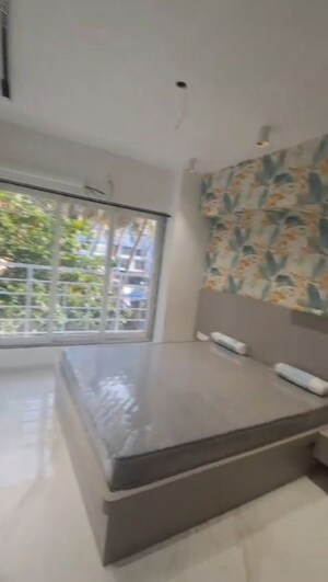 Furnished Amenities in 2 BHK Apartment at Vishnu Villa Vile Parle, Vile Parle East – for Rent