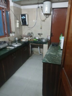 Kitchen in 6+ BHK Independent House at Sector 30 – for Sale