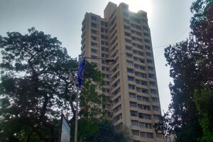 2 BHK Apartment For Sale in Wellingdon View, Tardeo