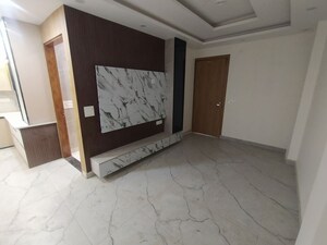 2 BHK Builder Floor For Sale in Shahdara