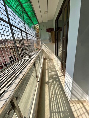 Balcony in 2 BHK Builder Floor at Delhi Cantonment – for Rent