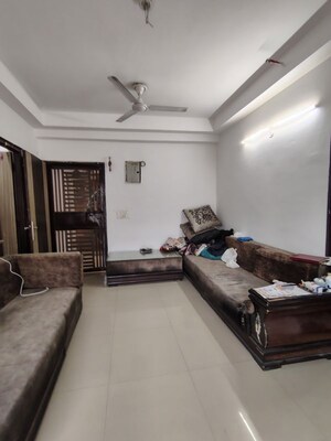 2 BHK Apartment For Rent in Galaxy North Avenue, Gaur City 1