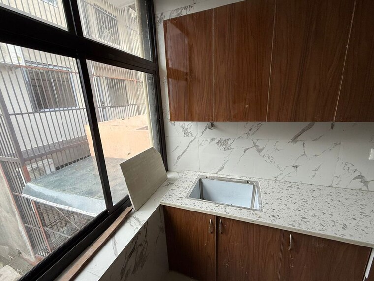 Kitchen, dlf phase i 1 Bedroom 120 Sq.Yd. Builder Floor In Dlf Phase I Gurgaon 10708402