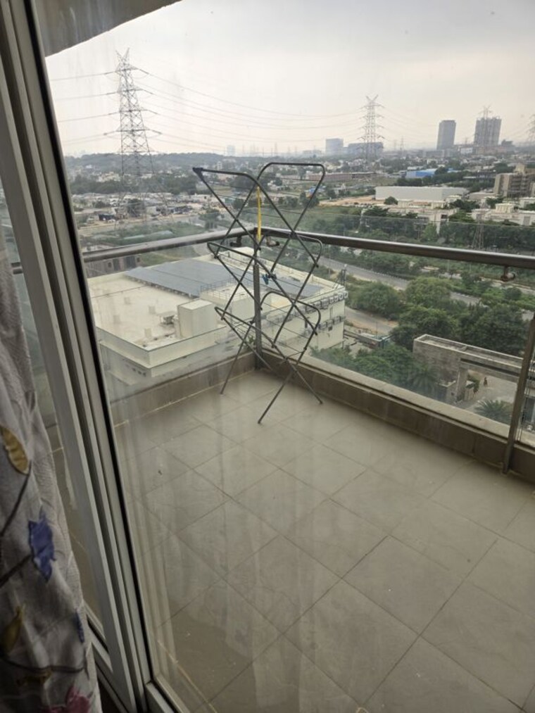 Balcony, paras-irene 3 Bedroom 1830 Sq.Ft. Apartment In Sector 70a Gurgaon 10708419