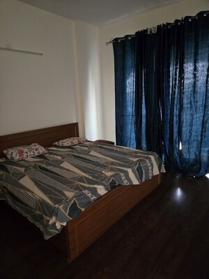 Master Bedroom in 3 BHK Apartment at Paras Irene, Sector 70a – for Rent