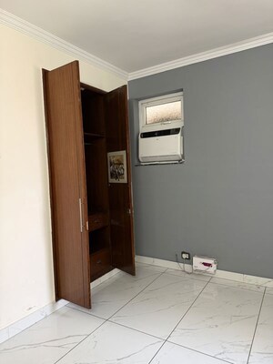 3.5 BHK Apartment For Rent in Unitech South City Heights, Sector 41