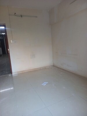 Room in 2 BHK Apartment at Dadar West – for Rent