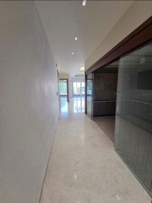 Building Lobby in 4 BHK Builder Floor at Panchsheel Enclave – for Rent