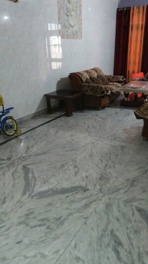 Parking in 2 BHK Builder Floor at Sector 8 – for Rent