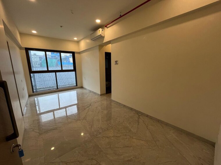 Room, mumbai central suburbs 2 Bedroom 980 Sq.Ft. Apartment In Mumbai Central Suburbs Mumbai 10708473