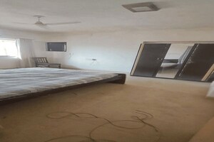 Room in 3 BHK Apartment at Ansal Heights, Worli – for Sale