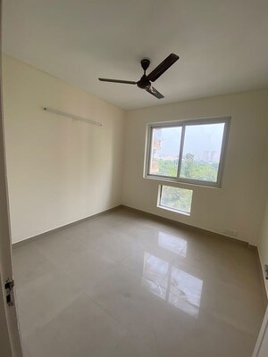 Room in 4 BHK Apartment at BPTP Park Prime, Sector 66 – for Rent