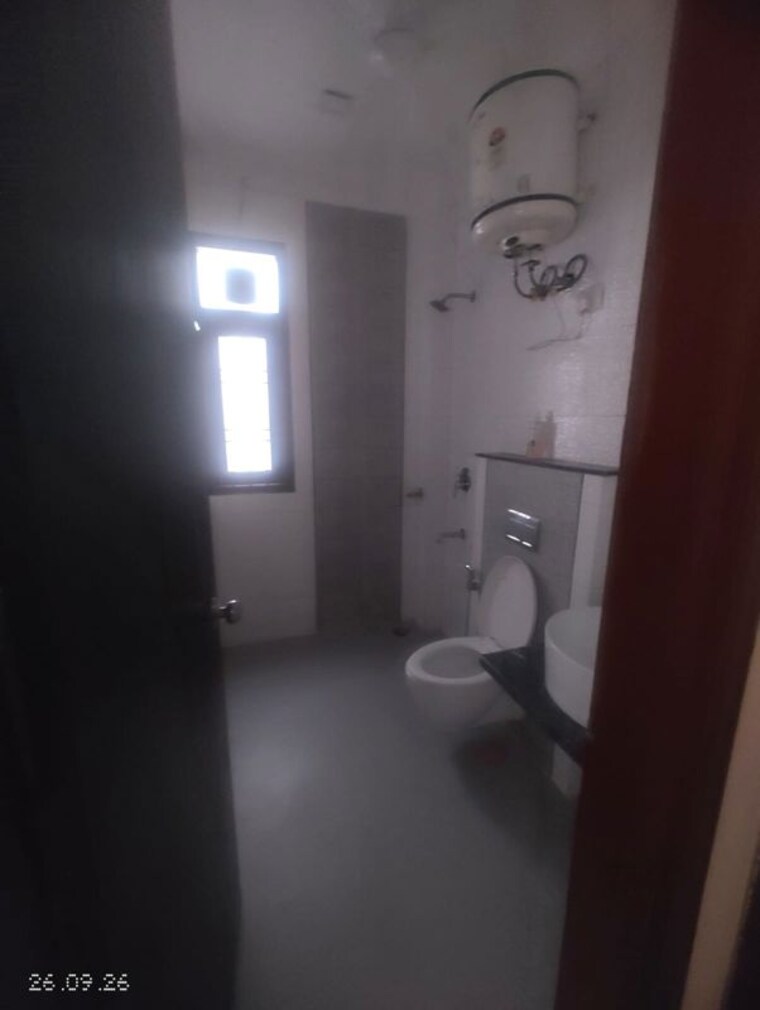 Bathroom, south city 2 4 Bedroom 2600 Sq.Ft. Builder Floor In South City 2 Gurgaon 10708536