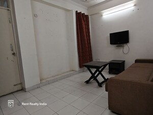 Room in 1 BHK Apartment at Vasant Kunj – for Sale