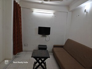 Room in 1 BHK Apartment at Vasant Kunj – for Sale