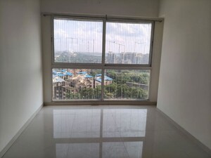 Room in 3 BHK Apartment at Moreshwar 19 East, Nerul – for Rent
