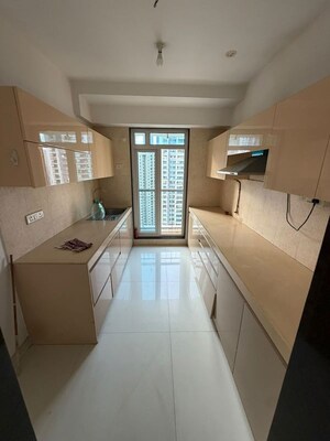 Kitchen in 2 BHK Apartment at Sheth Avalon, Laxmi Nagar – for Rent