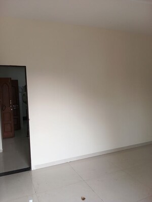 Room in 3 BHK Apartment at Nagpur Station – for Rent
