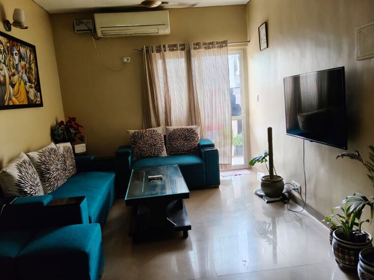Living Room, bptp-park-elite-floors 3 Bedroom 250 Sq.Yd. Builder Floor In Sector 85 Faridabad 10708636