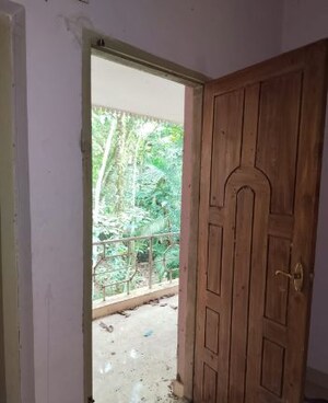 Room in  Independent House at Manimala – for Sale