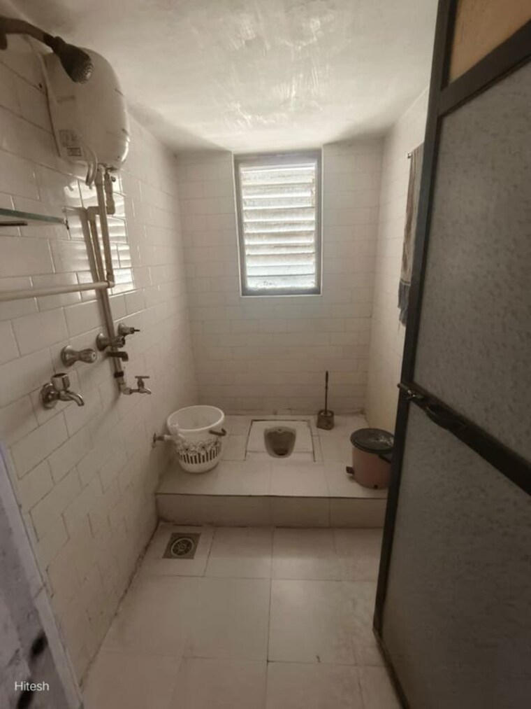 Bathroom, seema-chs-vasai 2 Bedroom 900 Sq.Ft. Apartment In Vasai West Palghar 10708629