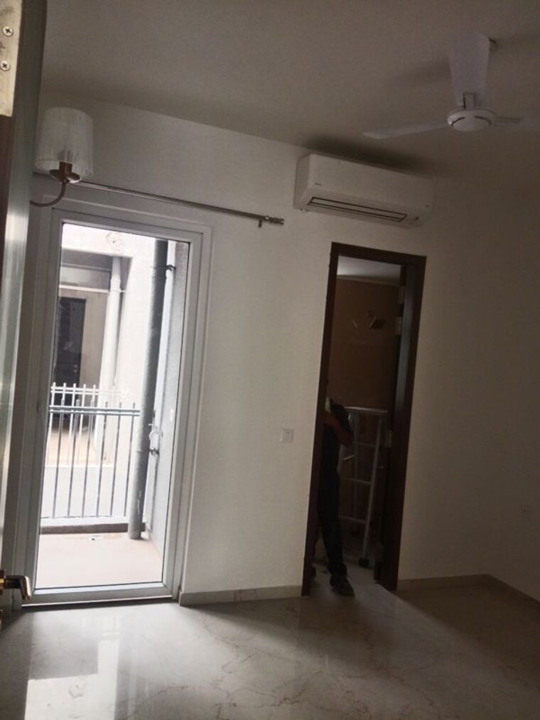 undefined, smart-world-orchard 3 Bedroom 1630 Sq.Ft. Builder Floor In Sector 61 Gurgaon 10708652