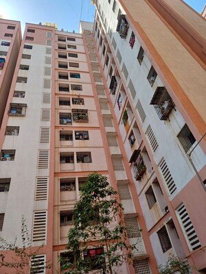 1 BHK Apartment For Rent in Mahape