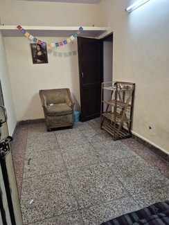 1.5 BHK +Builder Floor For Rent in Mayur Vihar