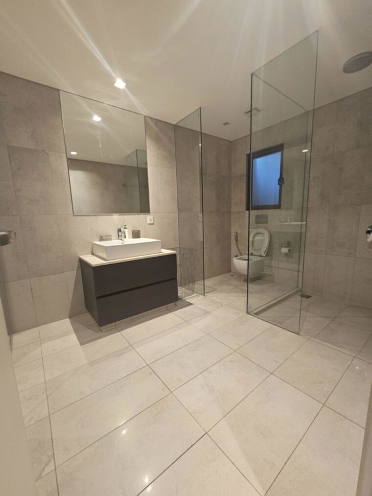 Bathroom, panchshil-towers 5 Bedroom 5600 Sq.Ft. Penthouse In Kharadi Pune 10708708