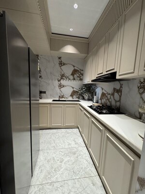 Kitchen in 3 BHK Builder Floor at Sector 59 – for Sale