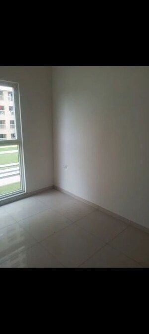 Room in 2 BHK Apartment at Sobha Dream Gardens, Thanisandra Main Road – for Sale