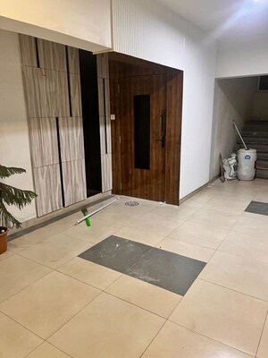 Room in 2 BHK Apartment at Paranjape Schemes Yuthika, Baner – for Rent