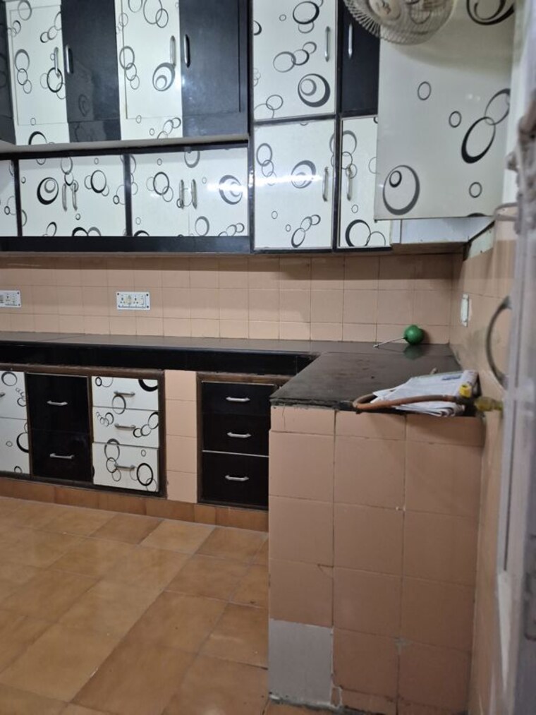Kitchen, mayur vihar 2.5 Bedroom 1050 Sq.Ft. Apartment In Mayur Vihar Delhi 10708734